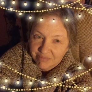 Meet your Posher, Debbie